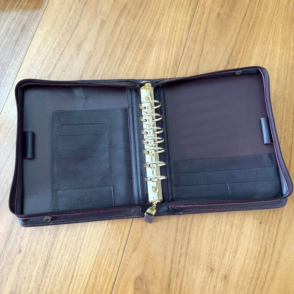 Vintage Franklin Quest Planner 8.5 x 11 Brown Napa Leather 7 Ring Binder Zip USA